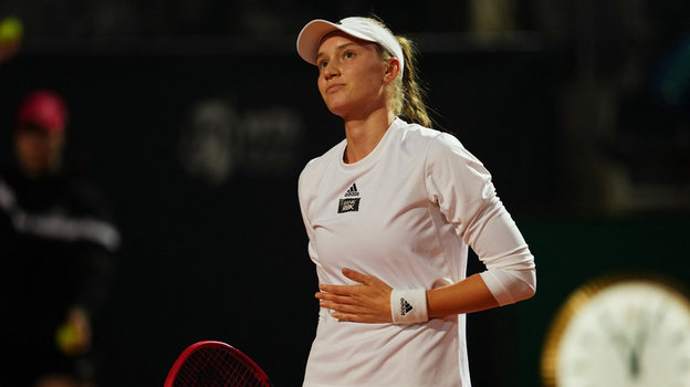 Елена Рыбакина